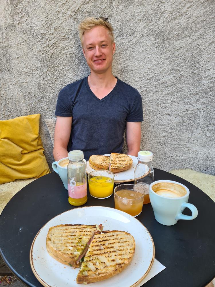 Byfrokost