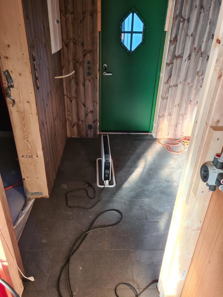 Fliser i gangen